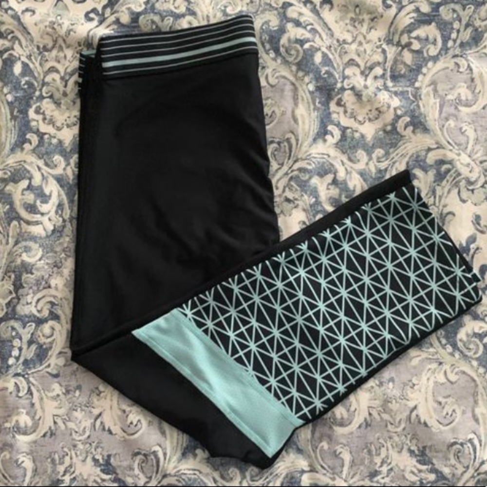 Crop Under Armour UA Leggings